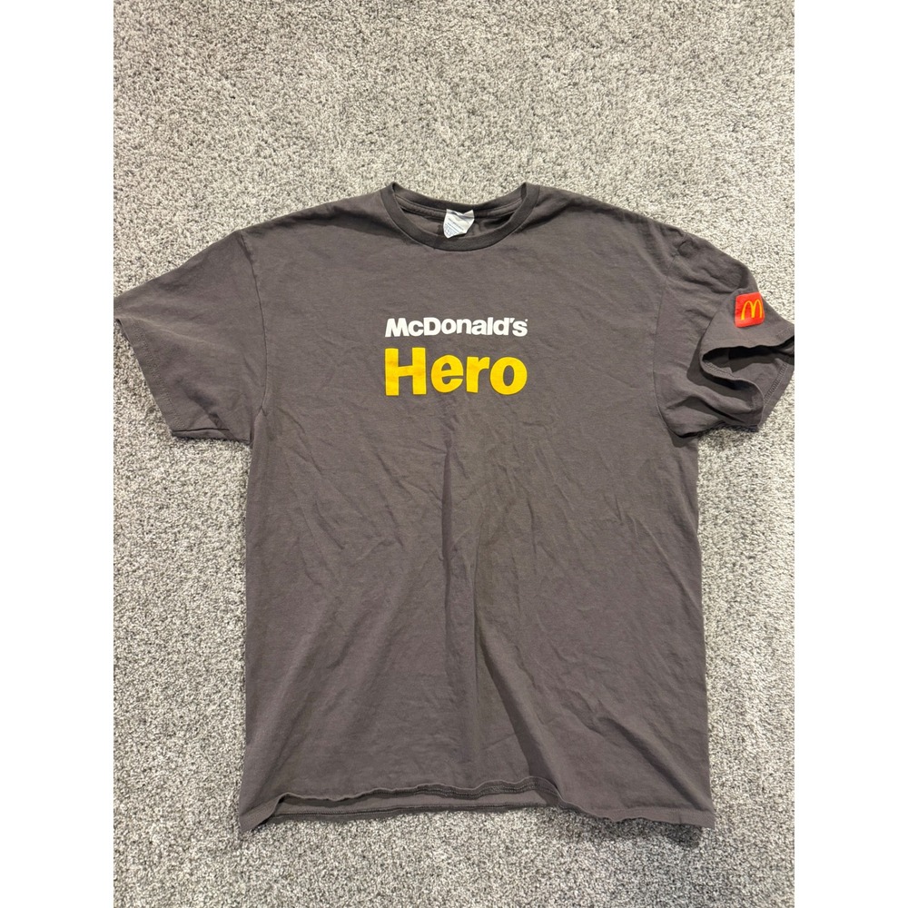 McDonalds Hero T-Shirt Mens Large Gray Short‎ Sleeve Crew Neck Uniform Tee